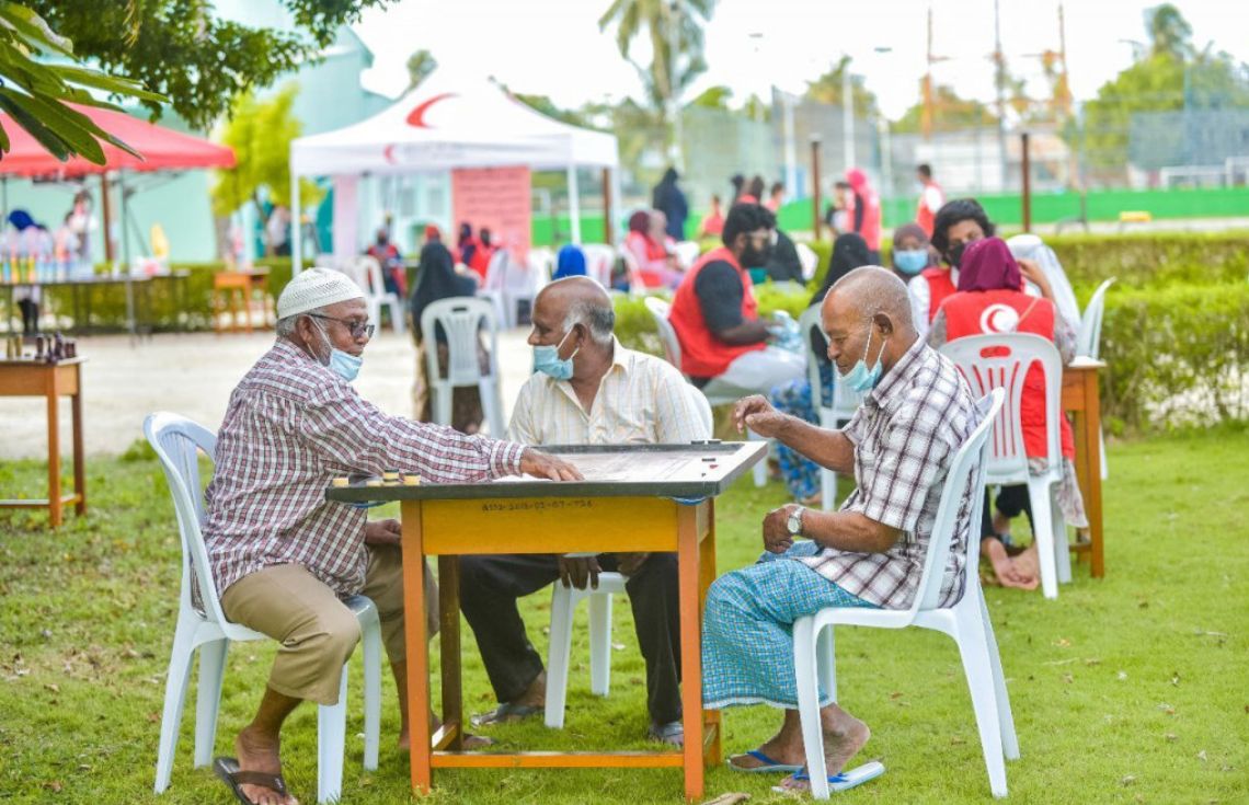 ރާއްޖޭގެ ތާރީޚީ މަޢުލޫމާތު އެއްކުރުމަށް ޢުމުރުން ދުވަސްވީ މީހުންގެ އިންޓަވިއު ނަގަން ފަށަނީ