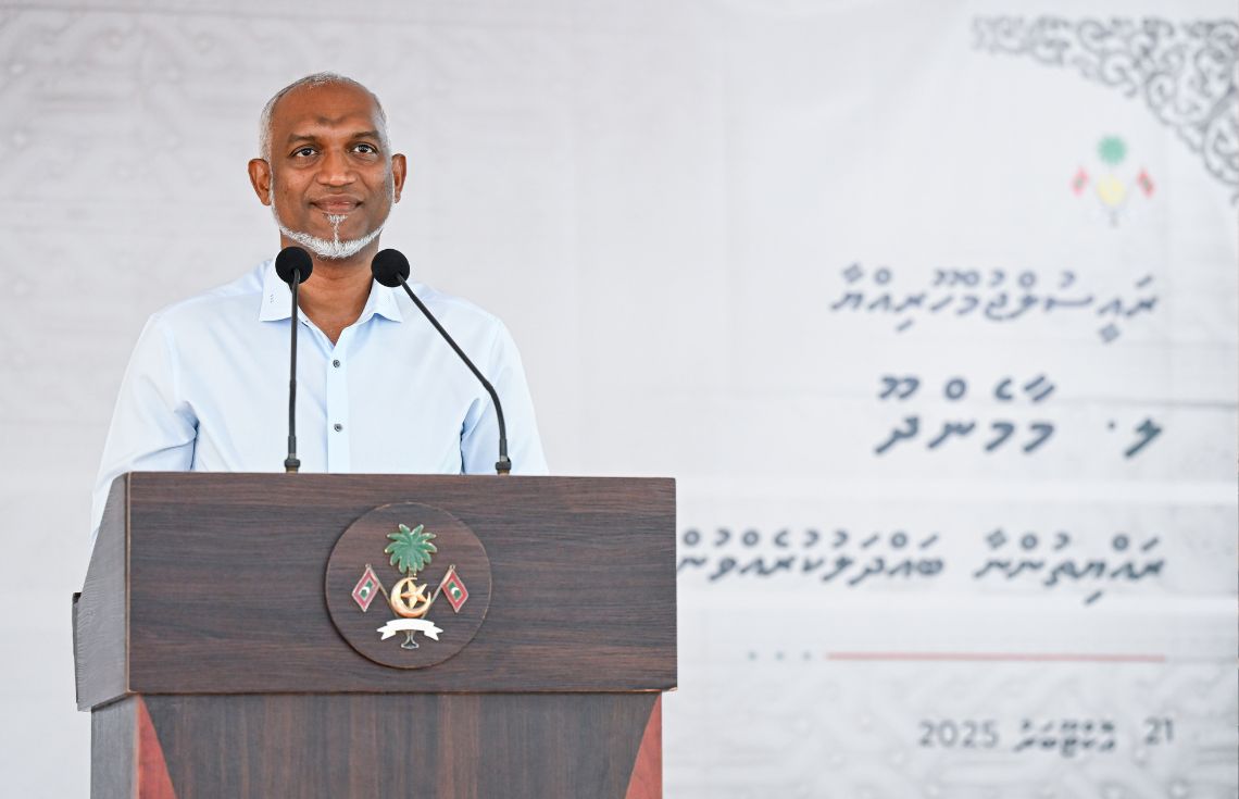 ހުރިހާ ދާއިރާއަކުންވެސް ރަށަށް ތަރައްޤީ ގެނެސްދިނުމުގަ ސަރުކާރުން ވަރަށް މަސައްކަތް ކޮށްދޭނަން: ރައީސް