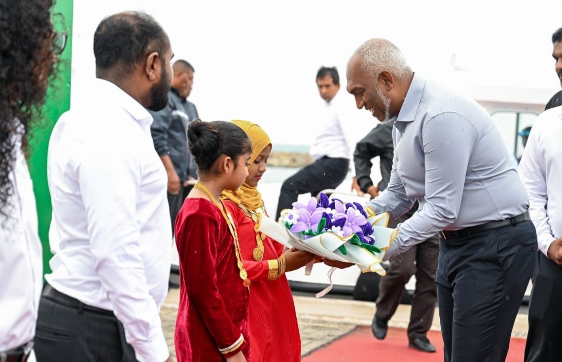 ރައީސްގެ ހައްދުންމަތީ ދަތުރުފުޅުގެ 8 ވަނަ މަންޒިލަކަށް ދަނބިދޫ!