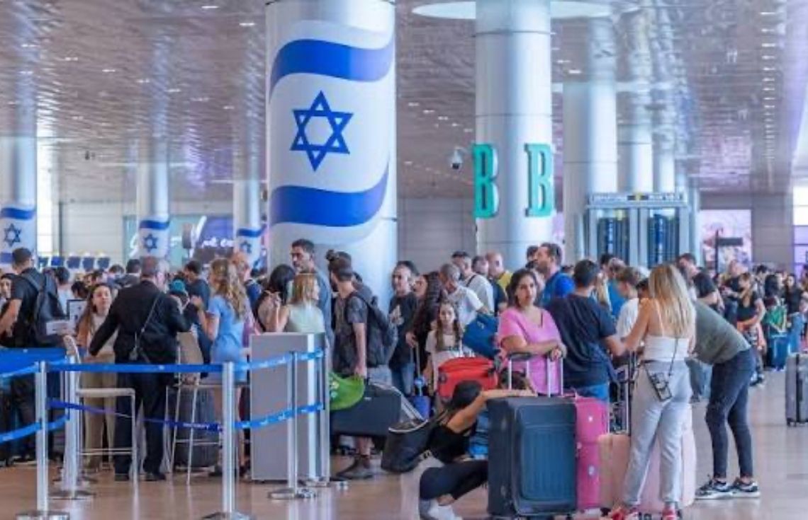 ބޭރުފައިސާތަކެއް ނަހަމަ ގޮތުގައި ތައިލެންޑަށް އެތެރެކުރަން އުޅުނު އިސްރާއިލުގެ ދެ ޒުވާނަކު ތައިލެންޑުން ހައްޔަރުކޮށްފި