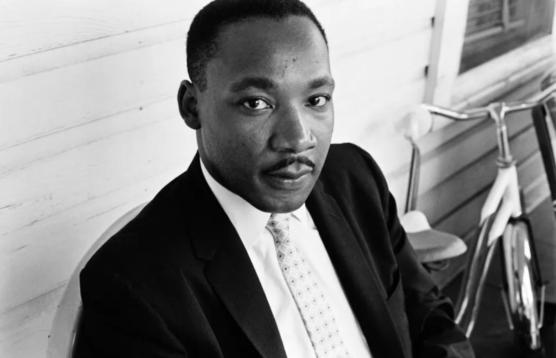 ސޯރާގައި މާޓިން ލޫތަރ ކިންގް ޖޫނިއަރގެ ވީޑިއޯ އުފެއްދުން އޯޕަންއޭއައި އިން ވަގުތީކޮށް ހުއްޓާލައިފި