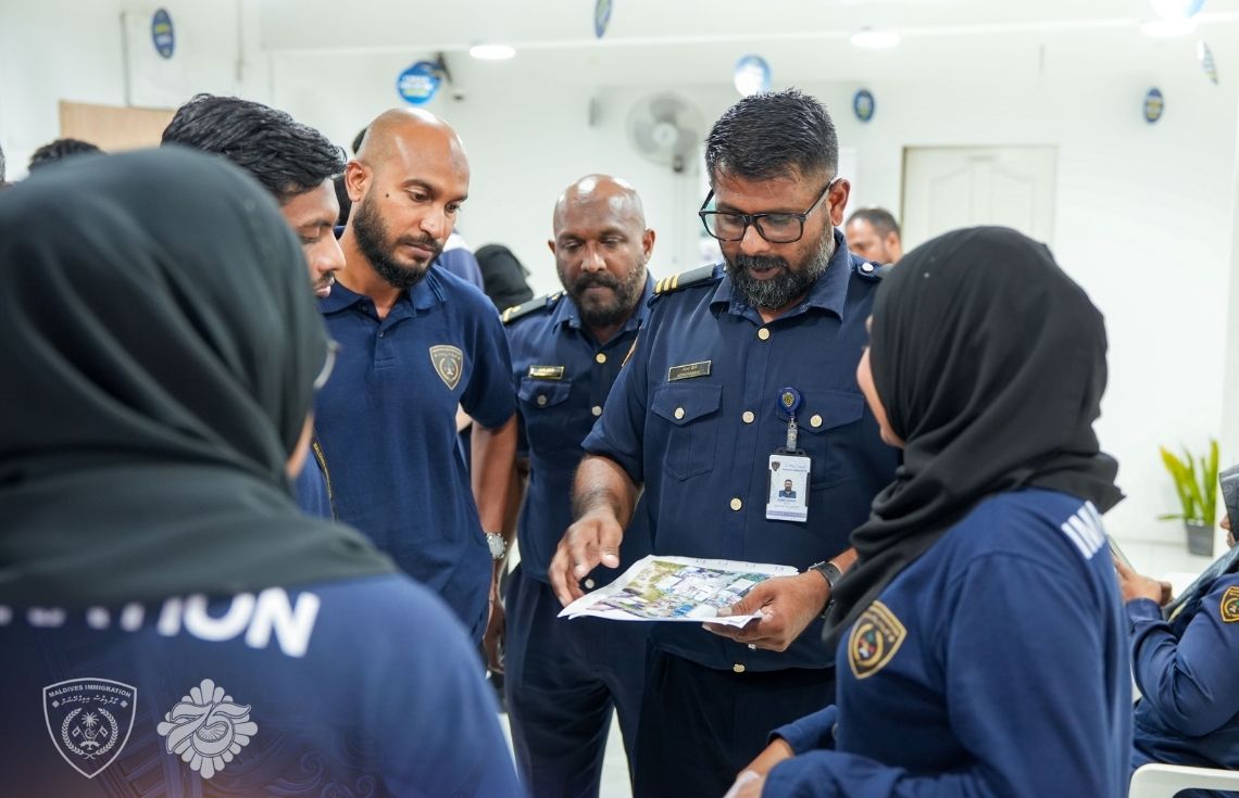 އިމިގްރޭޝަނަށް 70 އޮފިސަރުން ހޯދުމަށް ހޮނިހިރު ދުވަހު ވޯކް-އިން އިންޓަވިއުއެއް ބާއްވަނީ