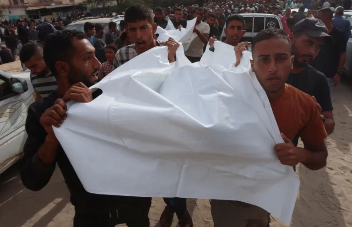 އިސްރާއީލުން ފަލަސްޠީނުގެ 100 މީހުން ޝަހީދުކޮށްލުމަށްފަހު، ޞުލްޙަ އިޢާދަކޮށްފީމޭ ބުނެފި!