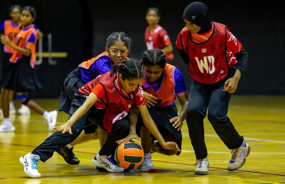 ނޮވެމްބަރުގައި ބާއްވާ ނެޓްބޯޅަ ކޯޗިން ކޯހުގައި ބައިވެރިވުމަށް ހުޅުވާލައިފި