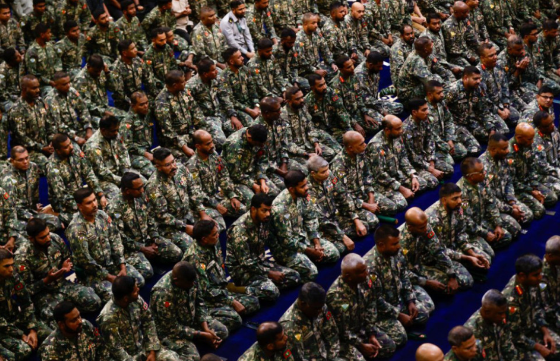 ޖަމާޢާތުގައި ކުރެވުނު ފަތިސް ނަމާދަށްފަހު ނަޞްރުގެ ދުވަހުގެ ހަރަކާތްތައް ސިފައިން ފަށައިފި