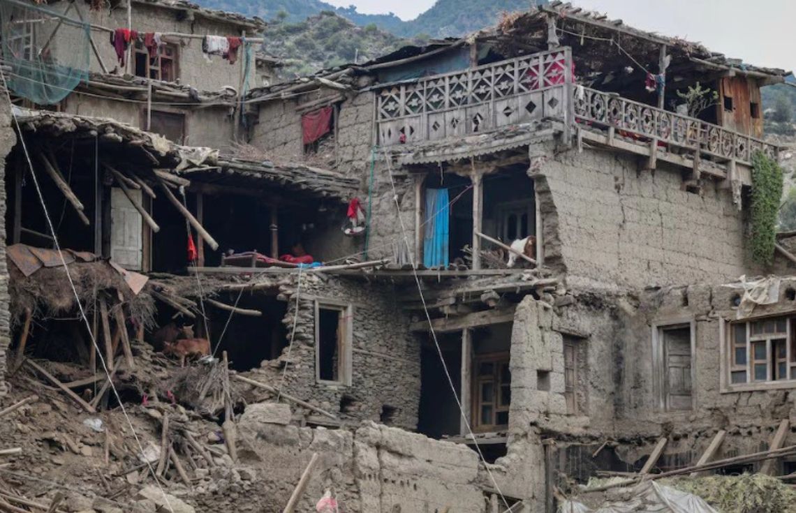 އަފްޣާނިސްތާނުގެ އުތުރަށް ބާރުގަދަ ބިންހެލުމެއް، 10 މީހުން މަރުވެ، 250 އަށްވުރެ ގިނަ މީހުންނަށް އަނިޔާވެއްޖެ