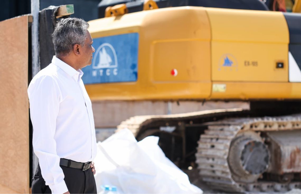 ބޮޑުތަކުރުފާނުމަގު ތަރައްޤީކޮށް ނިމުމުން، ދަތުރުފަތުރަށް އަންނާނީ އިންޤިލާބީ ހެޔޮ ބަދަލެއް: ޢާޒިމް