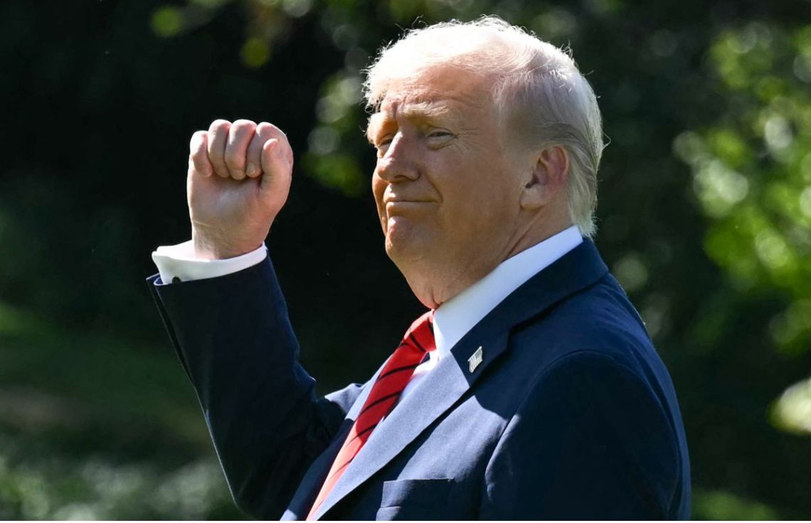 މުޅި ދުނިޔެ 150 ފަހަރު ފަނާކޮށްލުމުގެ ނިއުކްލިއަރ ގާބިލިއްޔަތުކަން ހުރިކަމަށް ޓްރަމްޕް ދައުވާކޮށްފި!