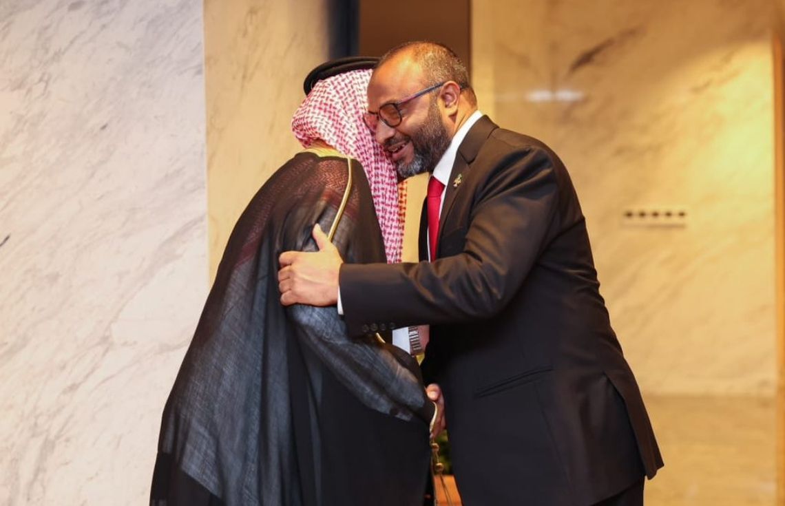 ރަސްމީ ދަތުރުފުޅެއްގައި ވަޒީރު ޑރ. ޝަހީމް ސަޢުދީއަށް ފުރާވަޑައިގެންފި