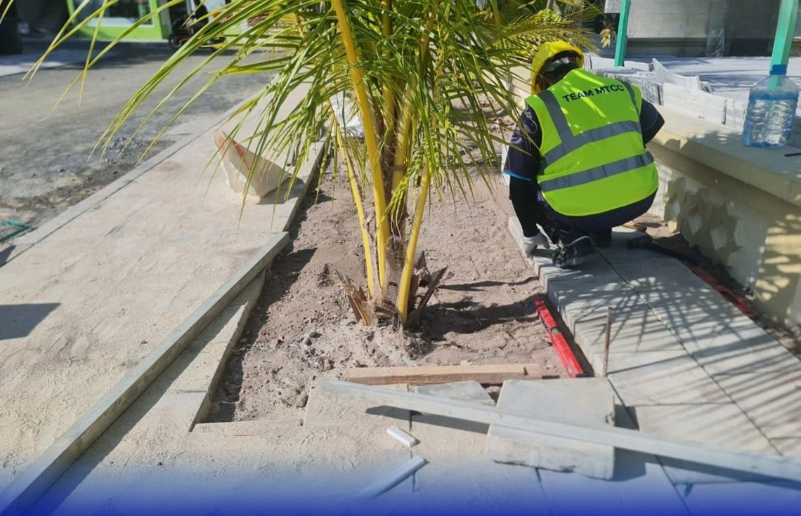 އުކުޅަހުގެ މަގުތައް ޒަމާނީ ފެންވަރަށް ތަރައްޤީކުރުމުގެ މަޝްރޫޢުގެ %65 މަސައްކަތް ނިންމާލައިފި