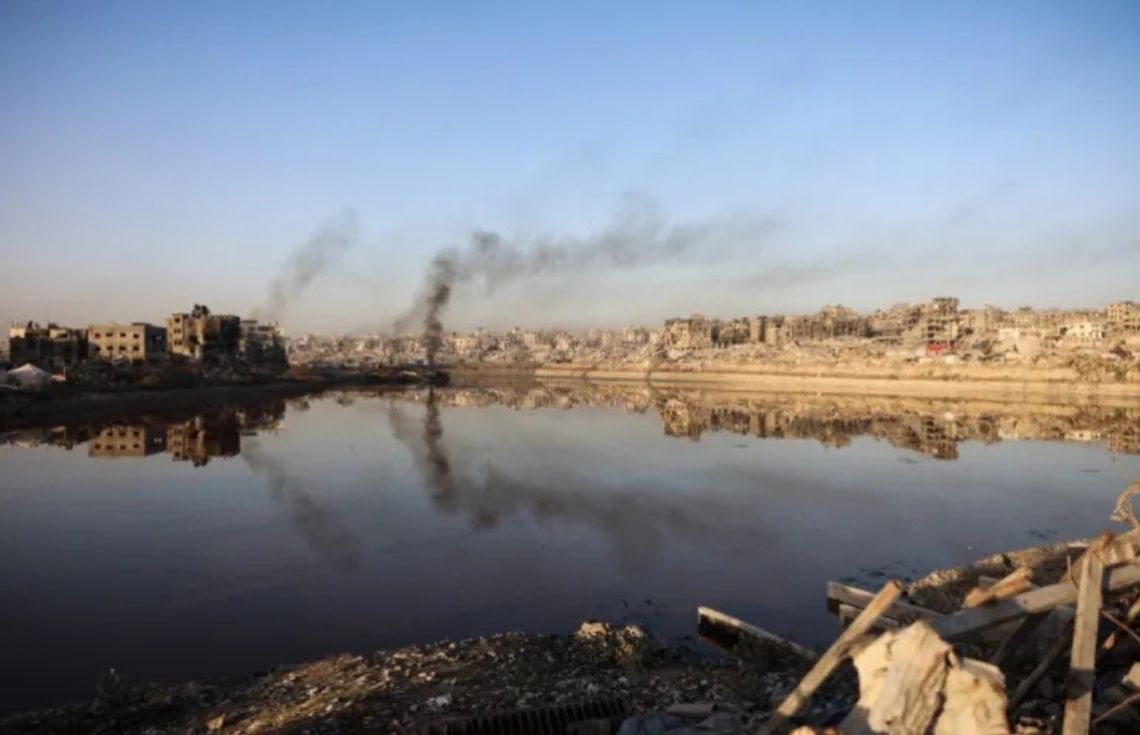 އިސްރާއިލުން ޣައްޒާއަށް ދެމުންދާ ހަމަލާތަކުގެ ސަބަބުން ޣައްޒާގެ ފެން ތަޣައްޔަރުވެ ވިހަވެފައިވާ ކަމަށް ރިޕޯޓުކޮށްފި