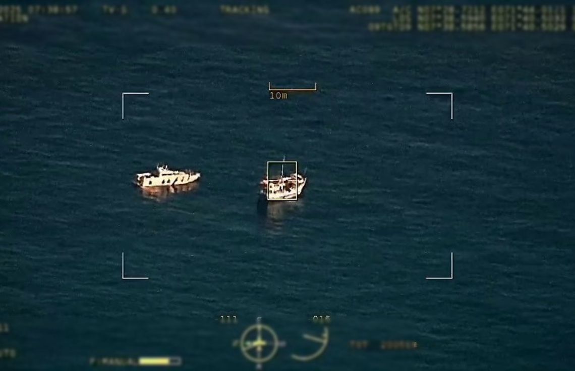 ދިވެހިރާއްޖޭގެ ސަރަޙައްދަށް ވަދެ އުޅުނު ލަންކާގެ ބޯޓާއި، ބޯޓުގަ ހުރި މަސްތުވާތަކެތި ފުލުހުންނާ ހަވާލުކޮށްފި