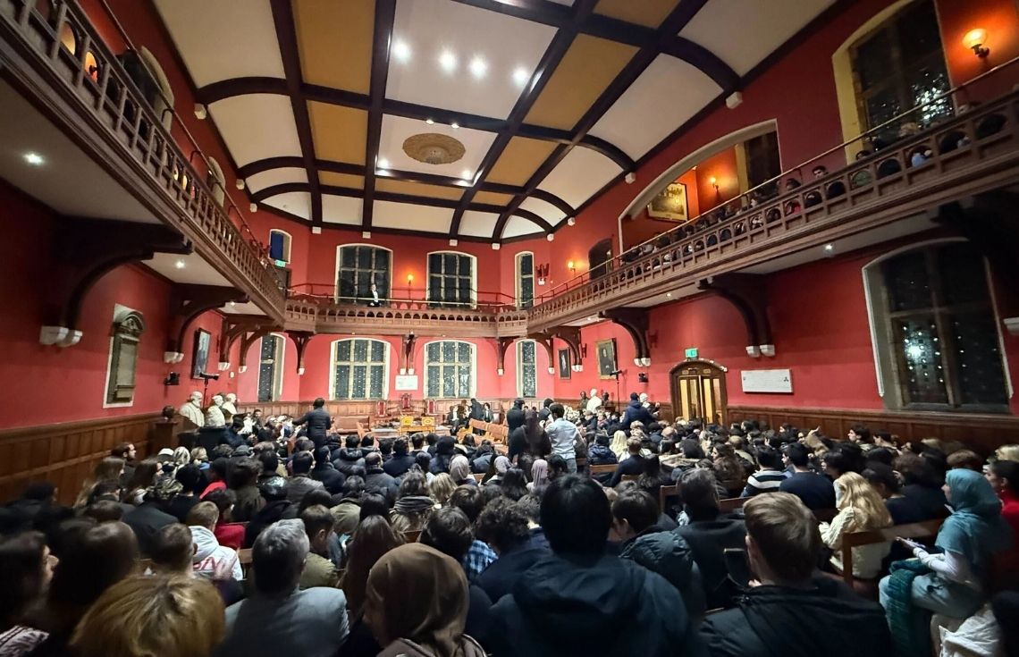 އިސްރާއިލަކީ މެދުއިރުމަތީ ސަރަހައްދަށް އޮތް އެންމެ ބޮޑު ނުރައްކާ: އޮކްސްފޯޑް ޔޫނިއަން