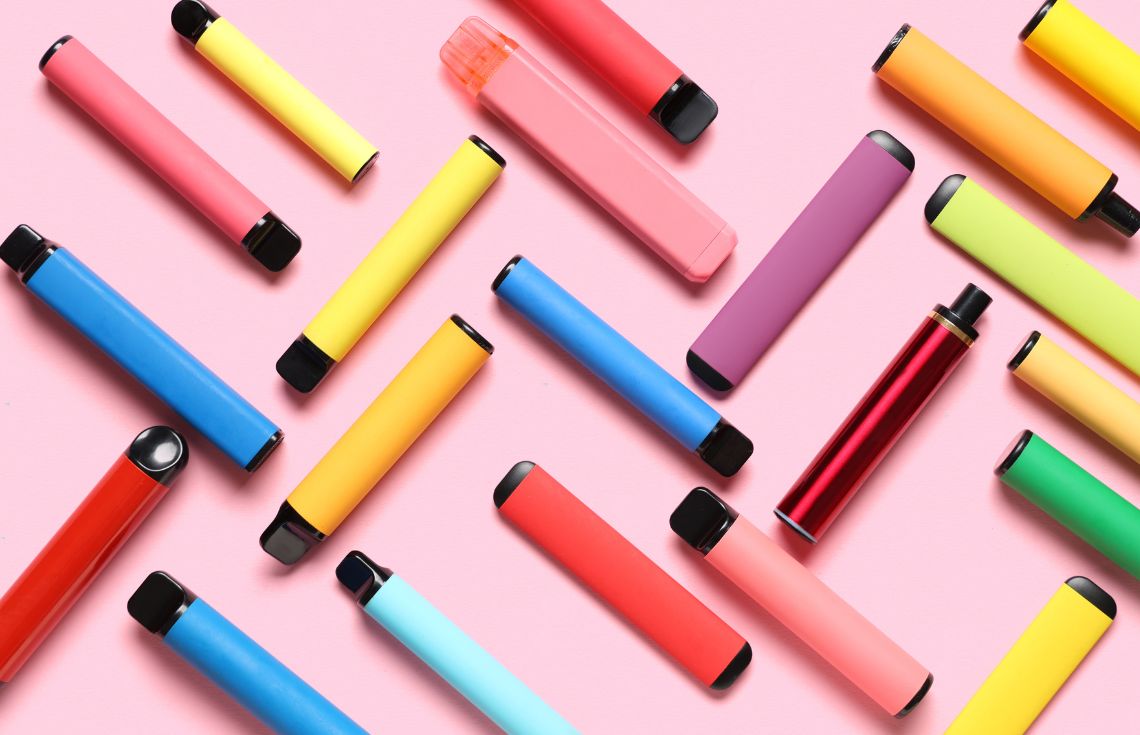 ވޭޕް މަނާކުރިތާ އަހަރެއްގެ ތެރޭގައި 53،000 އަށް ވުރެ ގިނަ ވޭޕް ވަނީ ހިފަހައްޓާފައި : ކަސްޓަމްސް