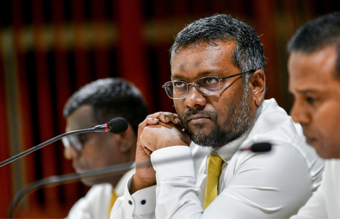 އެމްޑީޕީގެ ޗެއާރޕާސަންގެ މަޤާމުން ފައްޔާޒު އިސްތިއުފާ ދެއްވައިފި