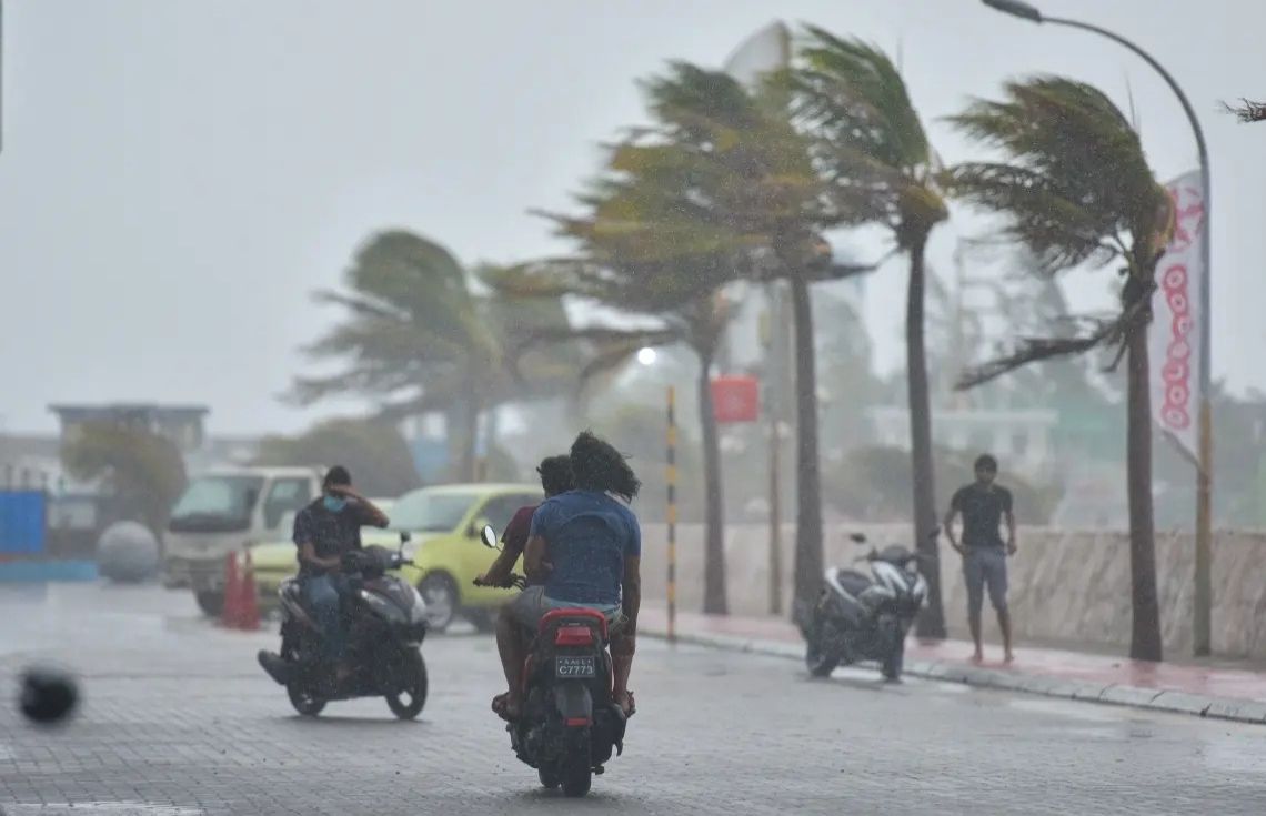 މޫސުން ގޯސްވެ، ރާއްޖޭގެ ބޮޑު ބަޔަކަށް ހުދު ސަމާލު ނެރެފި