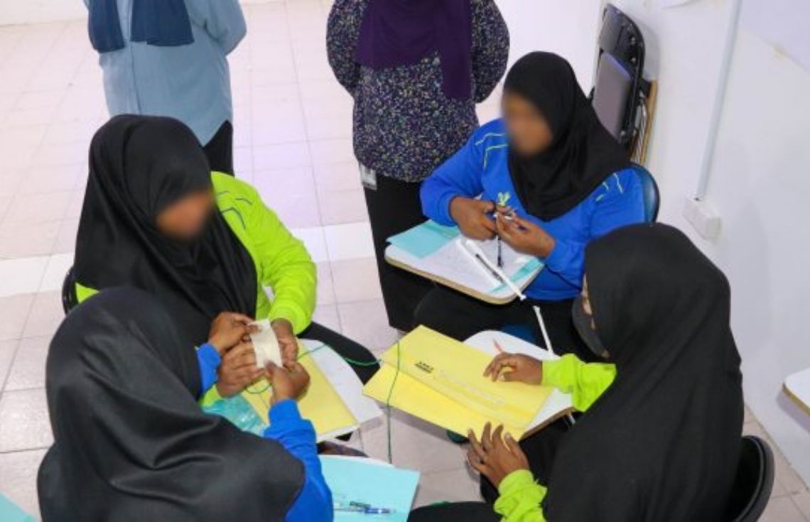 މާފުށީ ޖަލުގެ އަންހެން ޤައިދީންނަށް ރިހެބިލިޓޭޝަން ފްރޭމްވަރކްގެ ފޭސް 2 ގެ ދެ ބެޗް ފަށައިފި