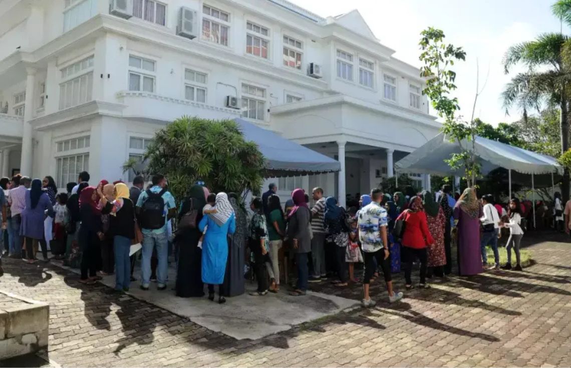 ނޫރަލިޔާއަށް ދިޔަ ދިވެހި އާއިލާއެއްގެ ހަބަރެއް ނުވެގެން ހޯދަނީ!