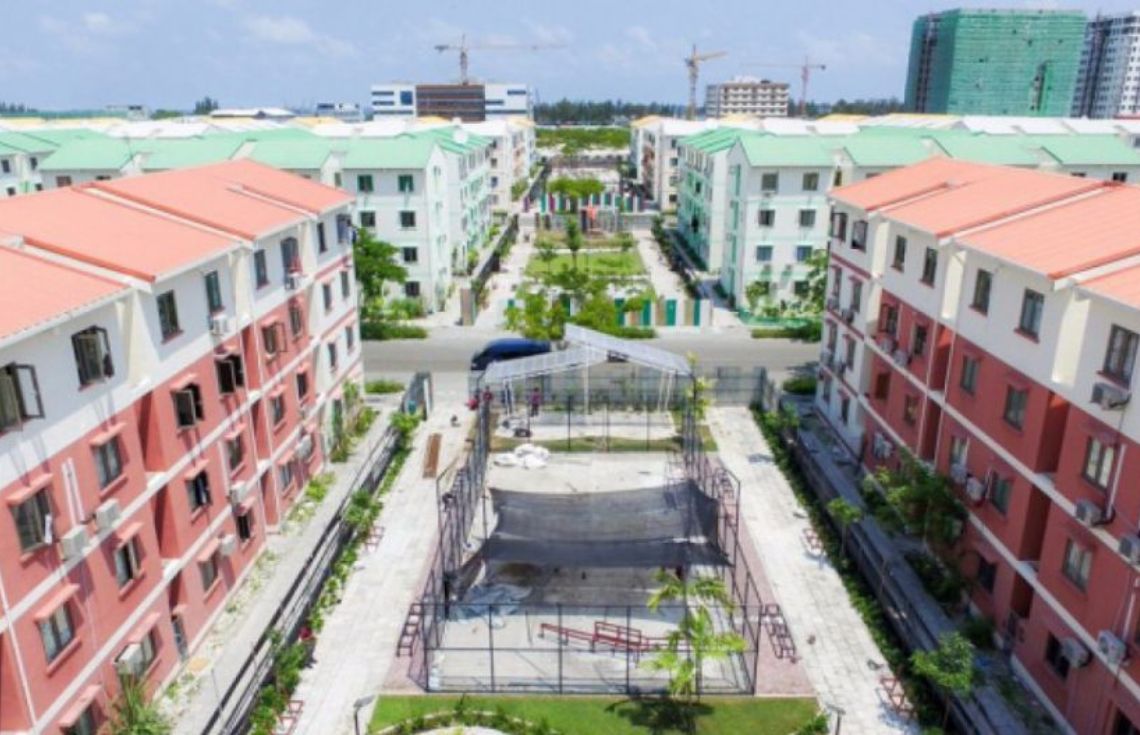 ހުޅުމާލޭ ގެސްޓް ހައުސްއެއްގައި މަރުވެފައި އޮތް މީހަކު ފެނިގެން، ފުލުހުން ޙަރަކާތްތެރިވަނީ