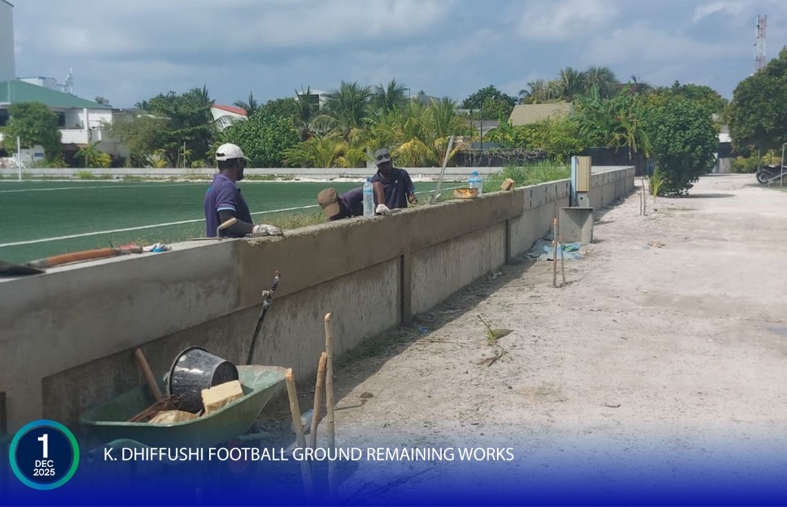 ދިއްފުށީ ފުޓުބޯޅަ ދަނޑުގެ އަދާހަމަ: ވަށާފާރު ރޭނުމުގެ މަސައްކަތް ނިމުމަކާ ގާތަށް