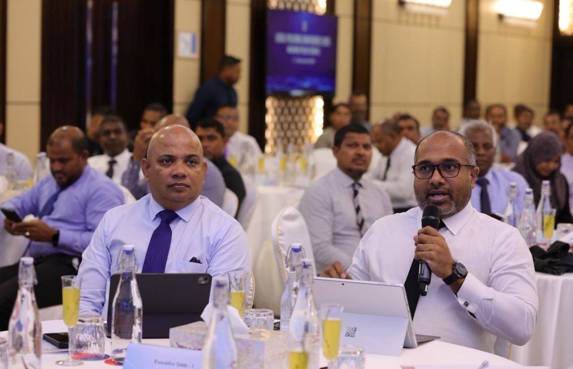 ނަތީޖާއާ ހަމައަށް މަސައްކަތް ނުކުރެވޭނަމަ ފުލުހުންގެ ޚިދުމަތުން ޖާގައެއް ނޯންނާނެ: ވަޒީރު އިޙްސާން