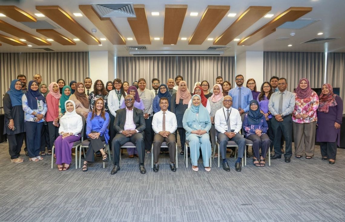 ތުއްތު ކުދިން ހެދިބޮޑުވަމުންދާ ގޮތް މޮނިޓަރކުރުމަށް ތައްޔާރުކޮށްފައިވާ 'ޑިވެލޮޕްމަންޓަލް ޓްރެކިންގ ފޯމް' އިފްތިތާޙުކޮށްފި