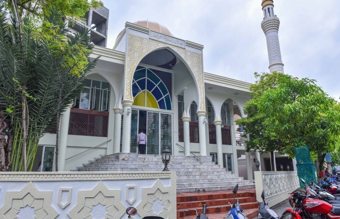 މާލޭ ތޮއިބާ މިސްކިތް ހުންނަ ސަރަޙައްދުން ކަރަންޓުގެ ޚިދުމަތް ކެނޑިއްޖެ