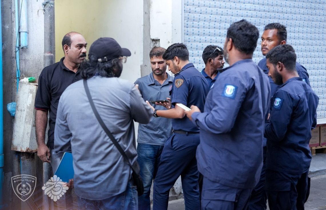 މާލޭ 4 ސަރަޙައްދެއް ބަލައިފާސްކޮށް ޤަވާއިދާ ޚިލާފަށް އުޅުނު ބިދޭސީއަކު އިމިގްރޭޝަންގެ ބެލުމުގެ ދަށަށް!