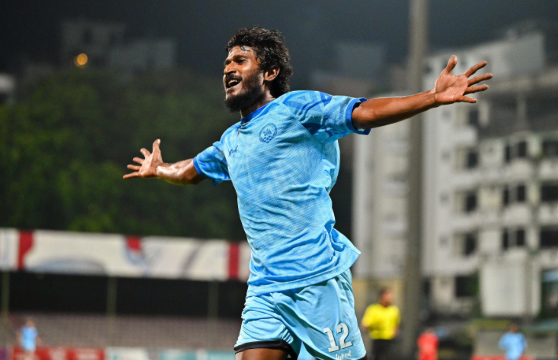 ސެންޓޭގެ ބޭބެ ފާއްޓޭ ވެސް ނިއު ރޭޑިއަންޓާ ގުޅިއްޖެ