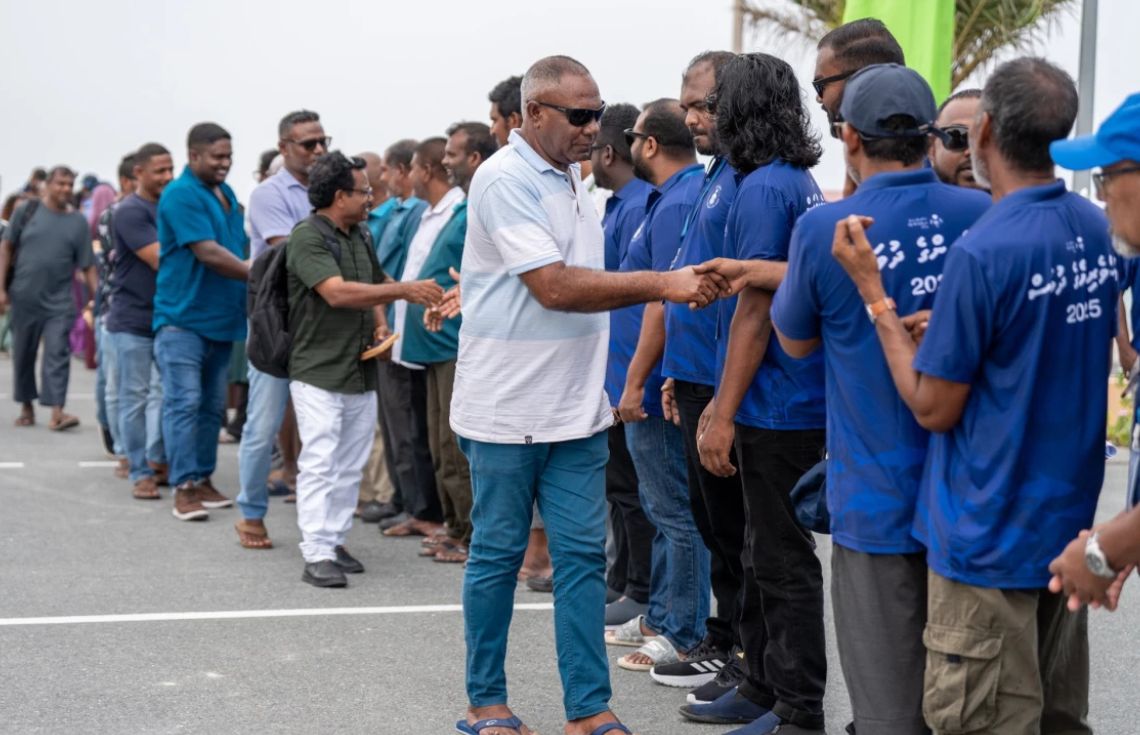 މަސްވެރީންގެ ދުވަހުގެ މުނާސަބަތުގައި "މަސްވެރީންގެ ގުންޒަރެއް" ބާއްވަނީ