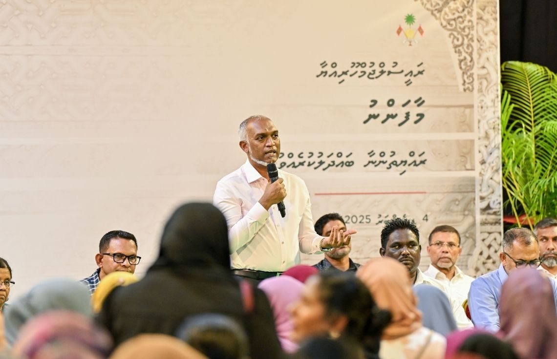 މި މަހު 16 ވަނަ ދުވަހުގެރޭ ރައީސް ޑރ މުޢިއްޒު ގަލޮޅު ރައްޔިތުންނާ ބައްދަލުކުރައްވަނީ