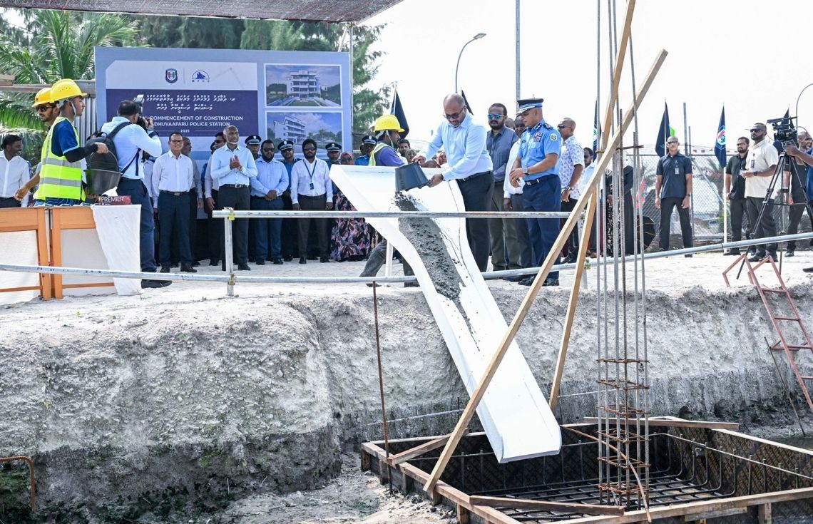 ދުވާފަރުގައި އަލަށް އިމާރާތްކުރާ ފުލުހުންގެ މަރުކަޒުގެ ޢަމަލީ މަސައްކަތް ފަށައިފި