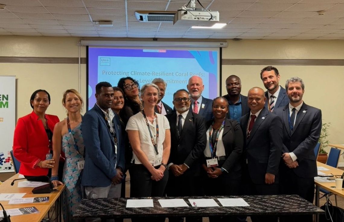 މޫސުމީ ބަދަލުތަކަށް ކެތްކުރާ ގަލުފަރުތައް ރައްކާތެރިކުރުމަށް، ރާއްޖެއިން ދުނިޔޭގެ ފުރަތަމަ އެއްބަސްވުމެއްގައި ސޮއިކޮށްފި