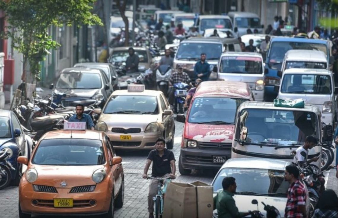 މާލޭ ޒޯނަށް ރަޖިސްޓްރީ ކުރާ ވެހިކަލްތަކުގެ ޢަދަދު ބޮޑު ތަނުން ދަށަށް!