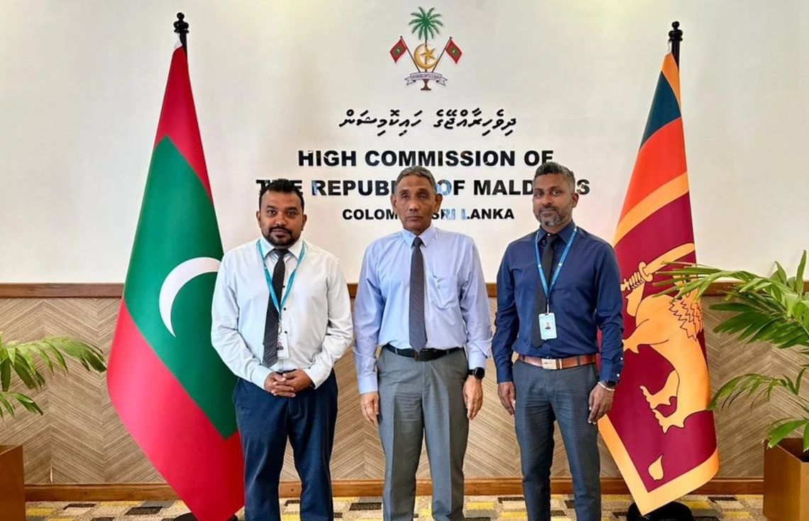 އައިޑީ ކާޑު ޕްރިންޓުކޮށް ދޫކުރުމުގެ ޚިދުމަތް ސްރީލަންކާގައި ފަށައިފި