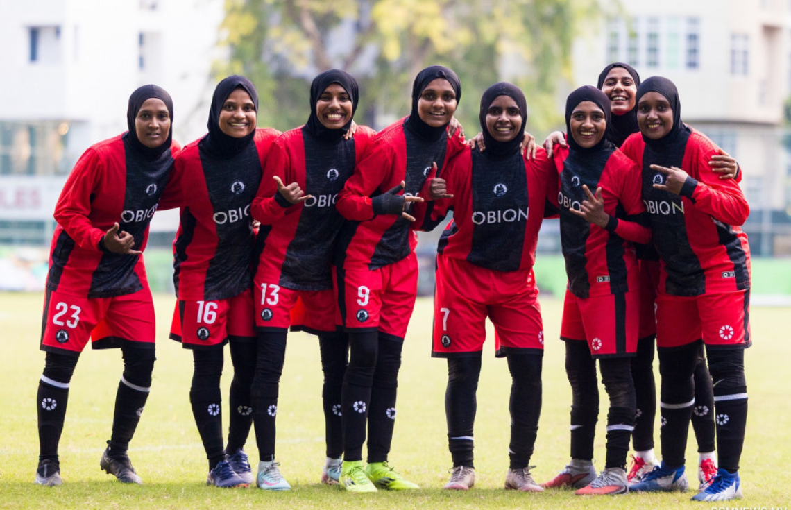 އެފްއޭއެމް ވިމެންސް ލީގު: އޮޑި ސްޕޯޓްސްއިން ޖެހިޖެހިގެން ތިންވަނަ މޮޅު ހޯދައި މާޒިޔާއާއެކު ގަދަ ހިފުމަކަށް