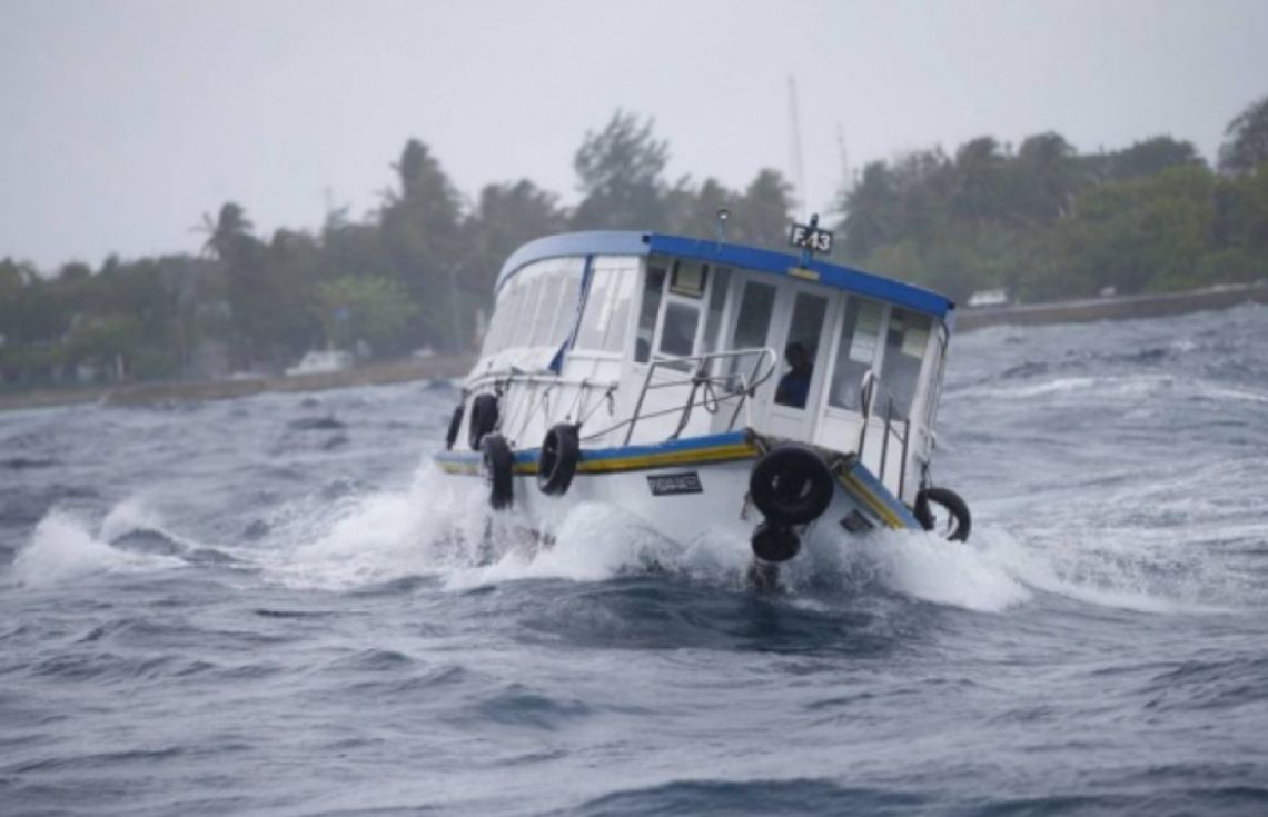 މެދުރާއްޖެ ތެރެއަށް ރީނދޫ ސަމާލު ނެރެފި