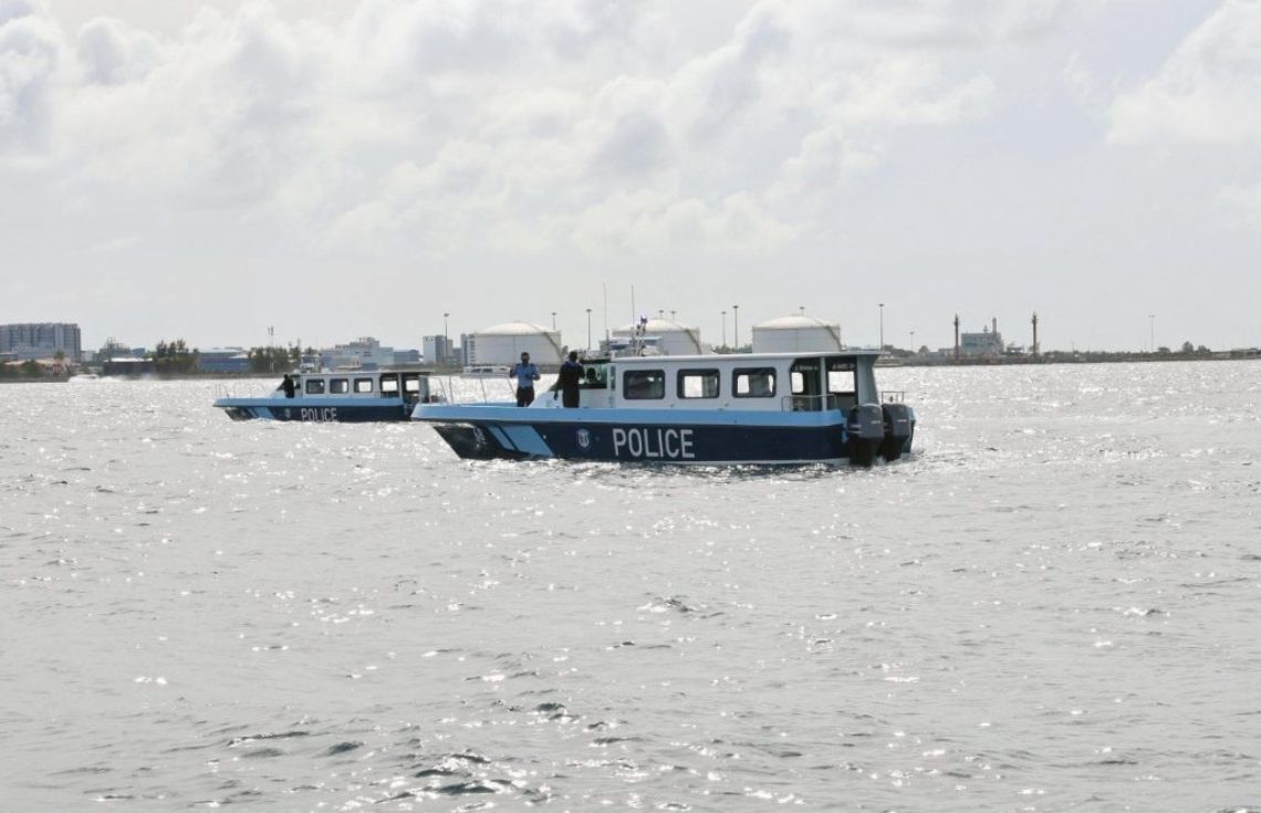 މަރުވެފައި އޮތް ބިދޭސީއެއްގެ ހަށިގަނޑު ކަނޑުމަތިން ފެނިއްޖެ