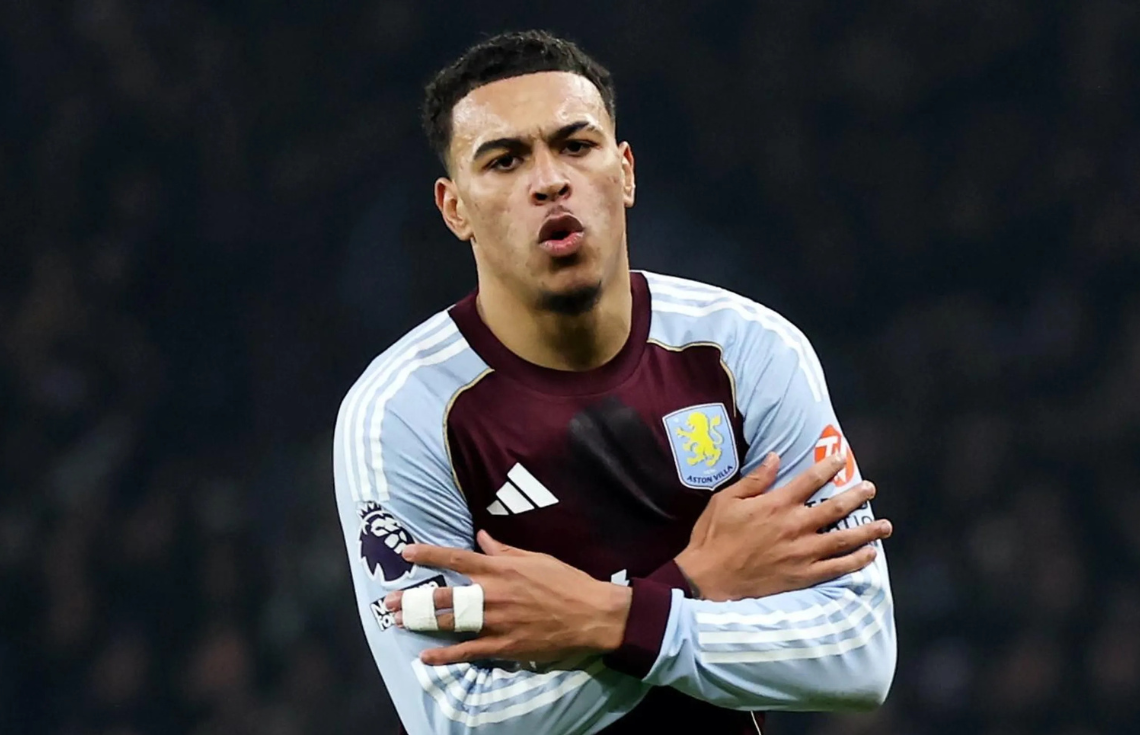 ޕްރިމިއަރ ލީގު: ޔުނައިޓެޑް ބަލިކޮށް އެސްޓަން ވިލާއިން އާސެނަލް ތިން ޕޮއިންޓު ކައިރިޔަށް