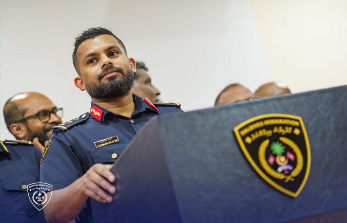 ޝަރުތުތަކާއެކު ޝަމްޢާން ބަންދުން ދޫކޮށްލައިފި