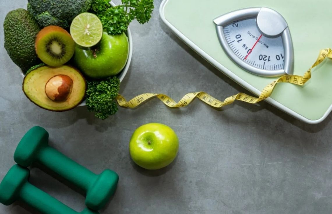 ކޮންމެ އަހަރެއް ނިމޭއިރަށް އަންނަ އަހަރަށް "ހިކެން" އެބަ އުޅޭ