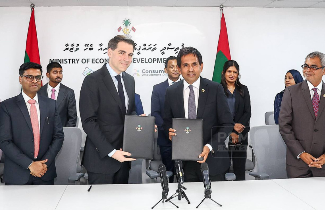 ރާއްޖޭގައި ތަރައްޤީކުރާ ފުރަތަމަ ދެމެހެއްޓެނިވި ޓައުންޝިޕް މަޝްރޫޢުގައި ސޮއިކޮށްފި