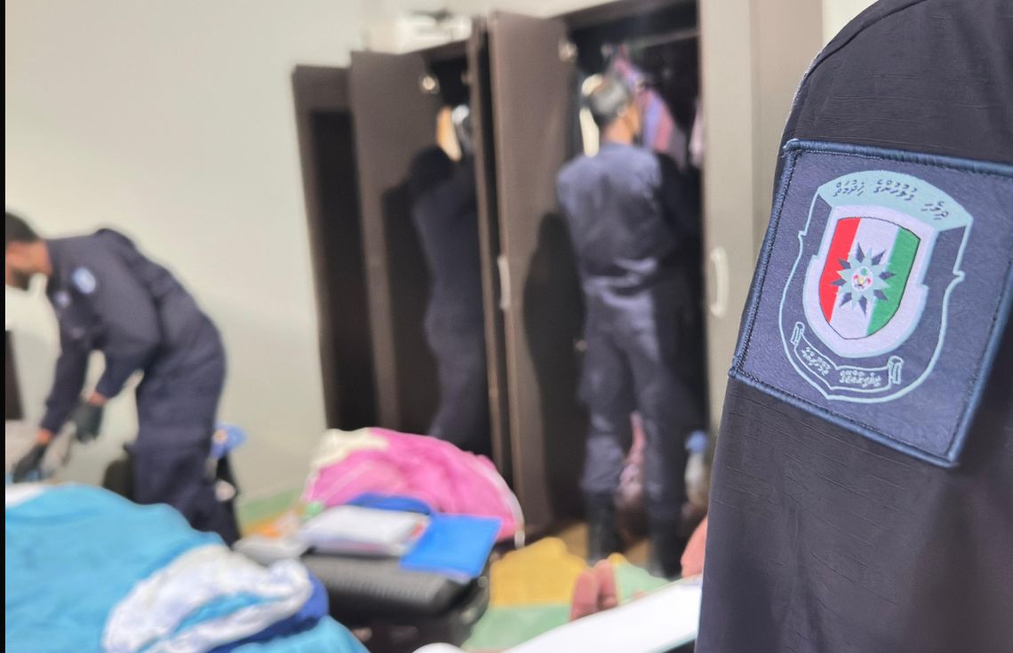 އޮޕަރޭޝަން އަލިމަގުގެ ދަށުން 10 ތަނެއް ބަލައި ފާސްކޮށް، 4 މީހަކު ހައްޔަރުކޮށްފި