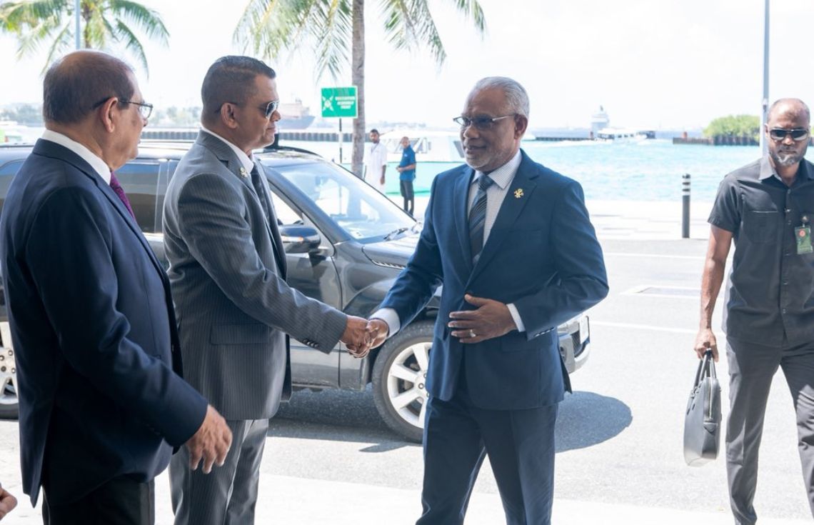 މަޖިލިސް ރައީސް ރަސްމީ ދަތުރުފުޅެއްގައި އިންޑިއާއަށް ފުރާވަޑައިގެންފި