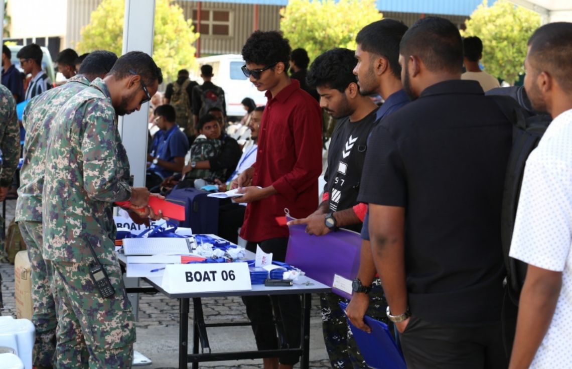 ދިވެހި ވަޠަނީ ޚިދުމަތުގެ ފަންނީ ތަމްރީނަށް ބައެއް ބައިވެރިން ބ. ކިހާދޫއަށް ފުރައިފި