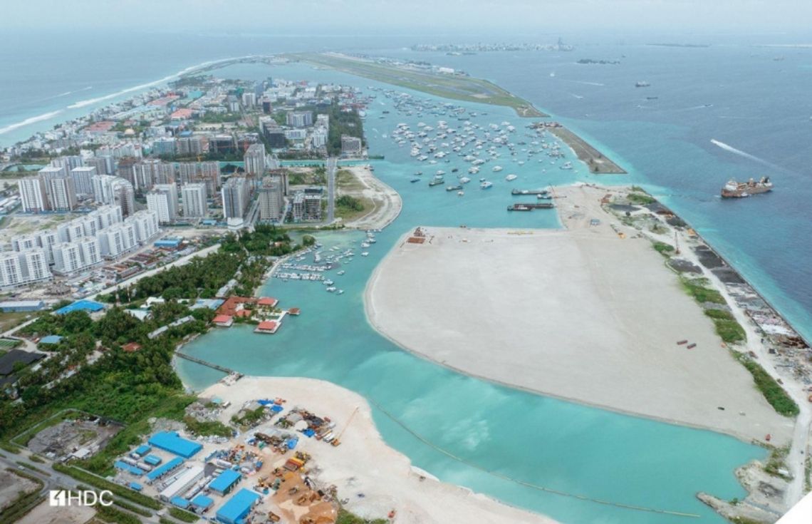 ހުޅުމާލޭ ފަޅުތެރޭގައި ފައިބަރުގެ މަސައްކަތް ކުރުން މަނާކޮށް، އެކަން ހުއްޓާލުމަށް އެޗްޑީސީން އަންގައިފި