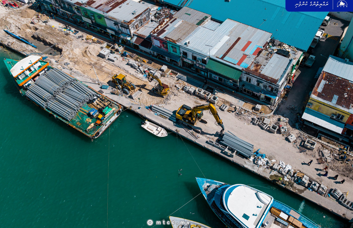 ބޮޑުތަކުރުފާނު މަގު ތަރައްޤީކުރުމުގެ މަޝްރޫޢުގެ ދަށުން 85 މީޓަރުގެ ސަރަޙައްދެއް ޝީޓްޕައިލްކޮށް ނިމިއްޖެ