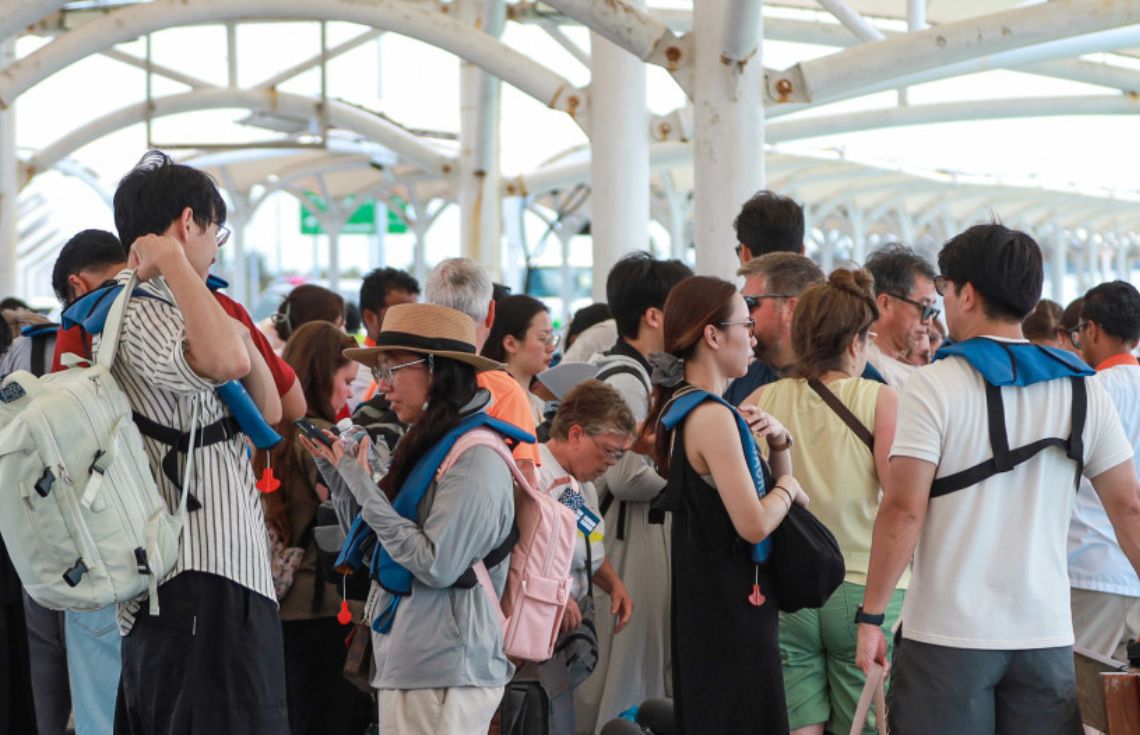 10 އިންސައްތަ ކުރިއެރުމާއެކު 120،000 ފަތުރުވެރިން މިއަހަރުގެ މިހާތަނަށް އަތުވެއްޖެ