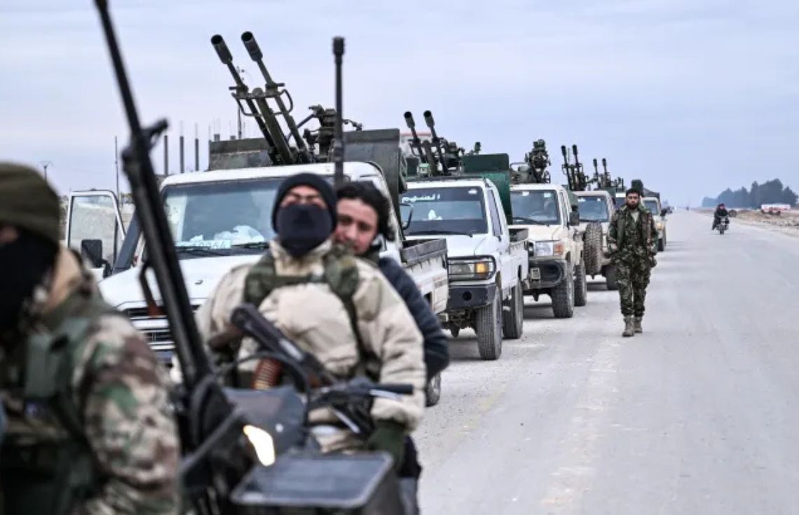 ސޫރިޔާ ސިފައިން ދީރުއްޒޫރުގެ ތެޔޮ ވަޅުތަކުގެ ކޮންޓްރޯލް ހޯދައި ކުރިއަރަން ފަށައިފި