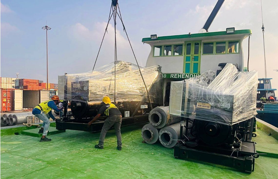 ޕީކް ސީޒަނަށް ތައްޔާރުވުމަށް 12 ރަށަކަށް ޖެންސެޓް ފޮނުވުމުގެ މަސައްކަތް ސްޓެލްކޯއިން ފަށައިފި